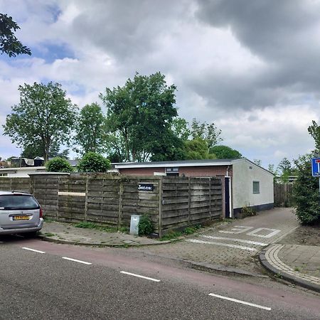 Solstice, Quiet Cottage In Bruinisse, Zeeland Exterior foto