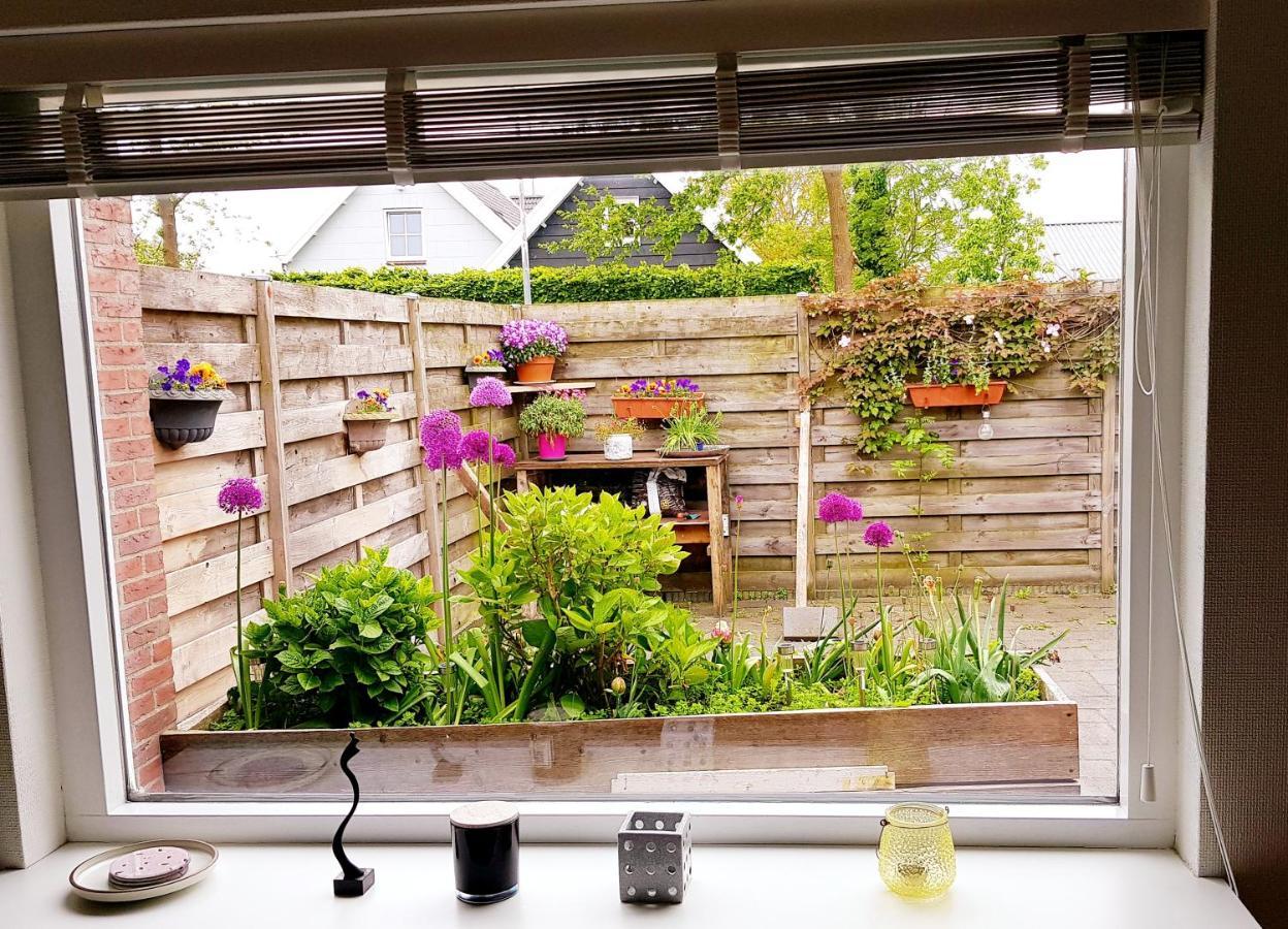 Solstice, Quiet Cottage In Bruinisse, Zeeland Exterior foto